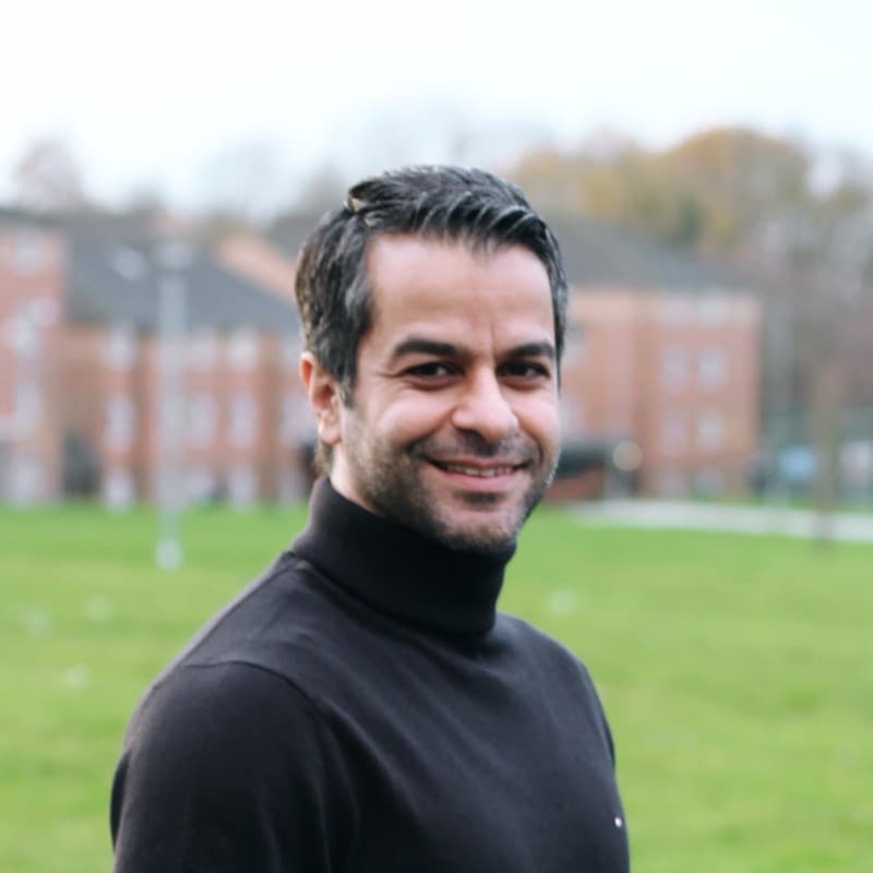 Ali Fallahi speaker profile image